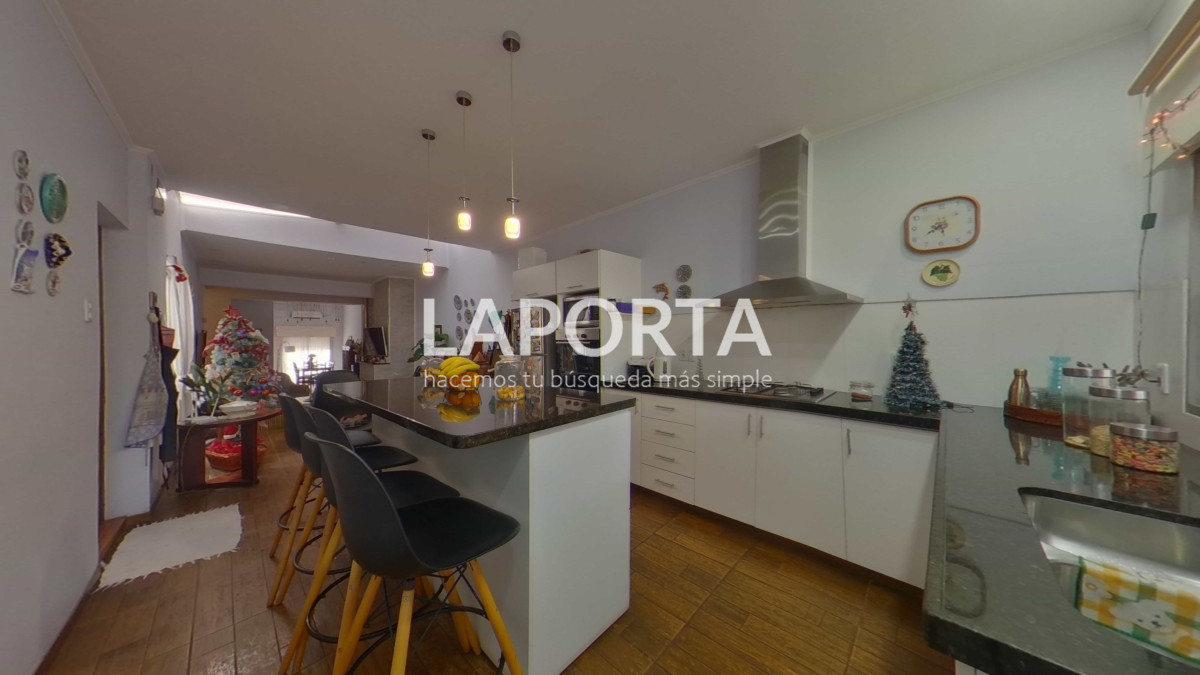 Casa ID.868/Casa-en-venta-en-pleno-centro - Casa en venta en pleno centro