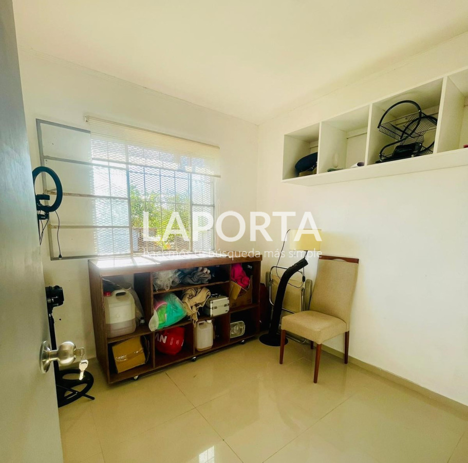 Casa ID.1276/Casa-reciclada-en-venta-en-Salto - Casa reciclada en venta en Salto