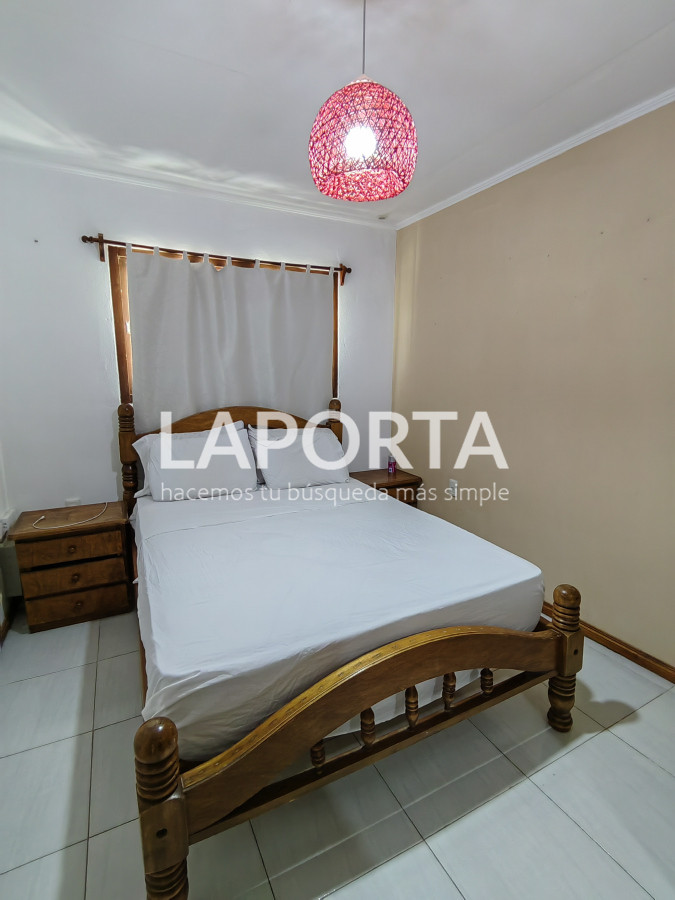 Casa ID.655/Casa-en-venta-en-zona-centro,-cerca-de-universidades-en-Salto - Casa en venta en zona centro, cerca de universidades en Salto