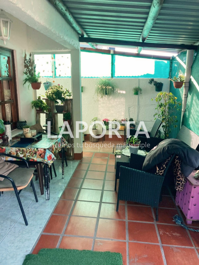 Casa ID.560/¡Descubre-Tu-Nuevo-Hogar-en-El-Tesoro,-Maldonado! - ¡Descubre Tu Nuevo Hogar en El Tesoro, Maldonado!