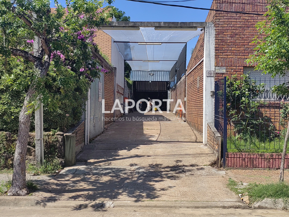 Casa ID.480/Casa-en-el-Cerro-a-pocos-metros-de-Plaza-Flores - Casa en el Cerro a pocos metros de Plaza Flores