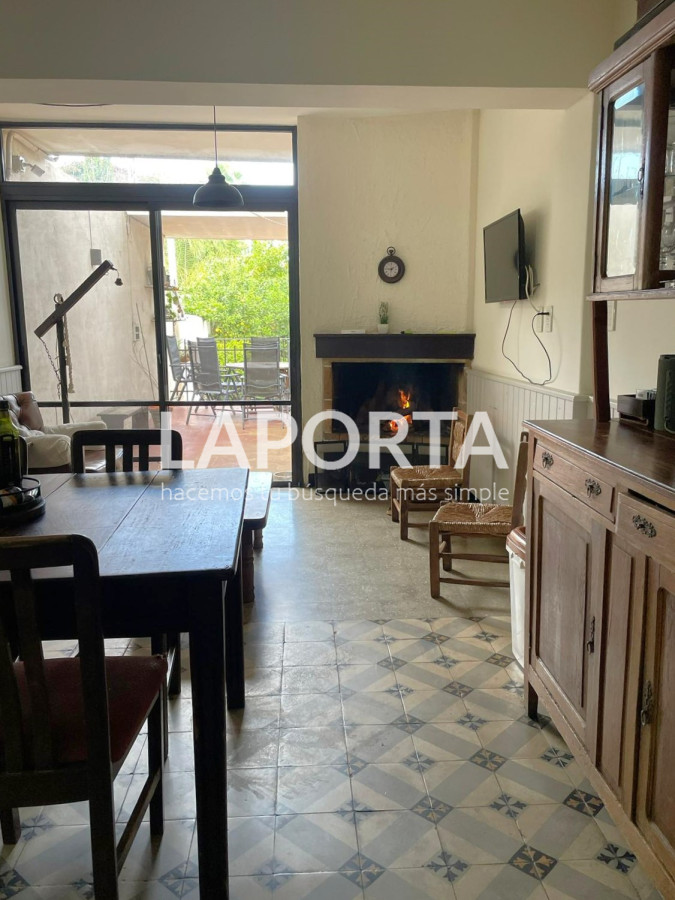 Casa ID.1169/Casa-en-venta-en-el-centro-de-Salto - Casa en venta en el centro de Salto