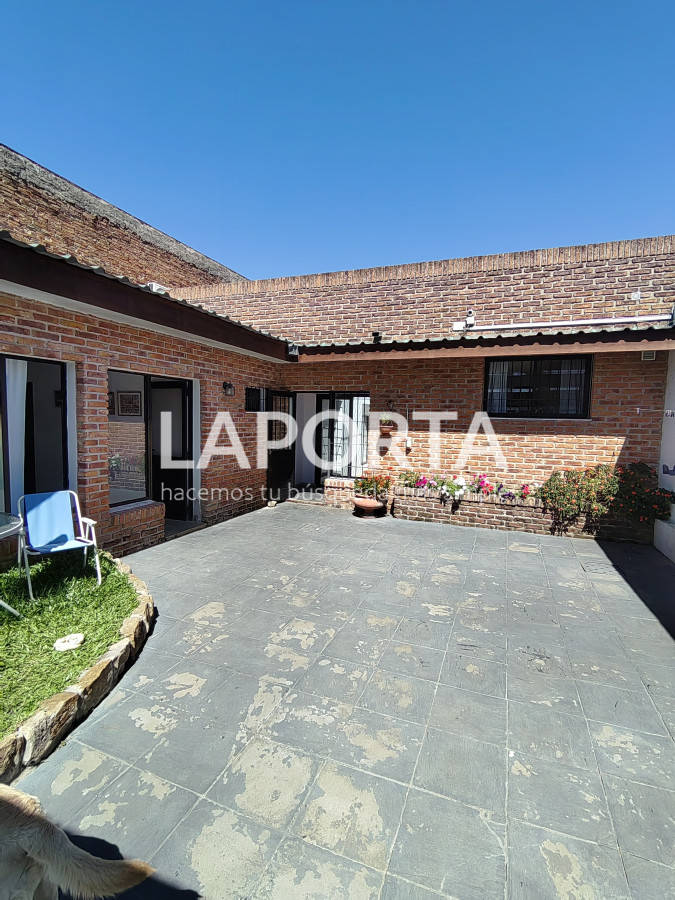 Casa ID.480/Casa-en-el-Cerro-a-pocos-metros-de-Plaza-Flores - Casa en el Cerro a pocos metros de Plaza Flores