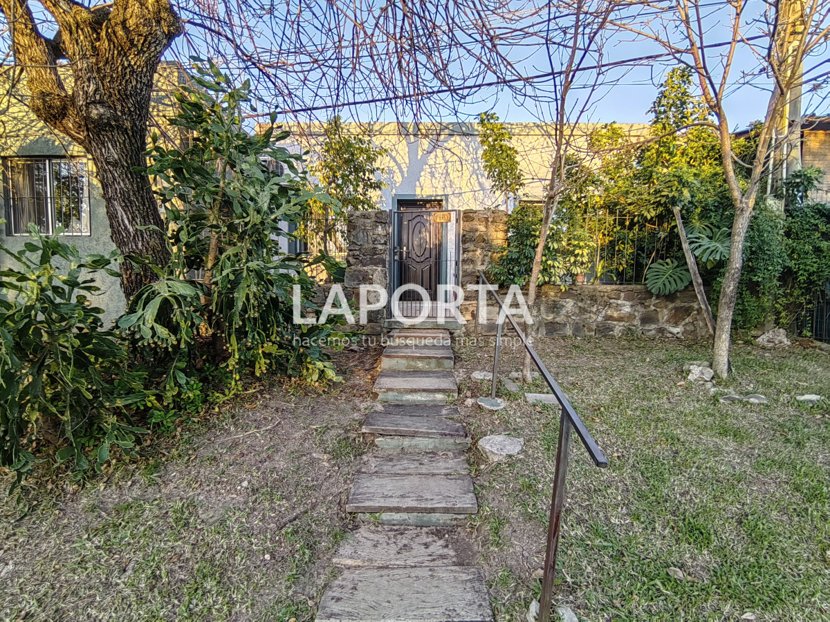 Casa ID.921/Casa-en-venta-en-buena-zona-del-Ceibal - Casa en venta en buena zona del Ceibal