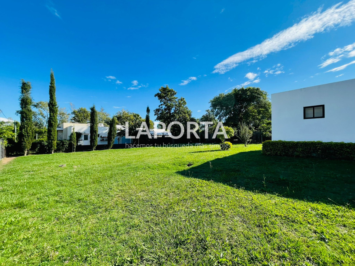 Casa ID.796/Casa-en-venta-en-Arenitas-Blancas- - Casa en venta en Arenitas Blancas 
