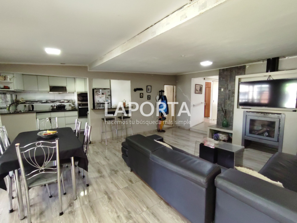 Casa ID.1332/Casa-en-venta-en-Salto - Casa en venta en Salto