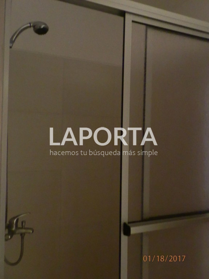 Casa ID.1500/Casa-en-venta-en-complejo-Aires-del-Laurel - Casa en venta en complejo Aires del Laurel