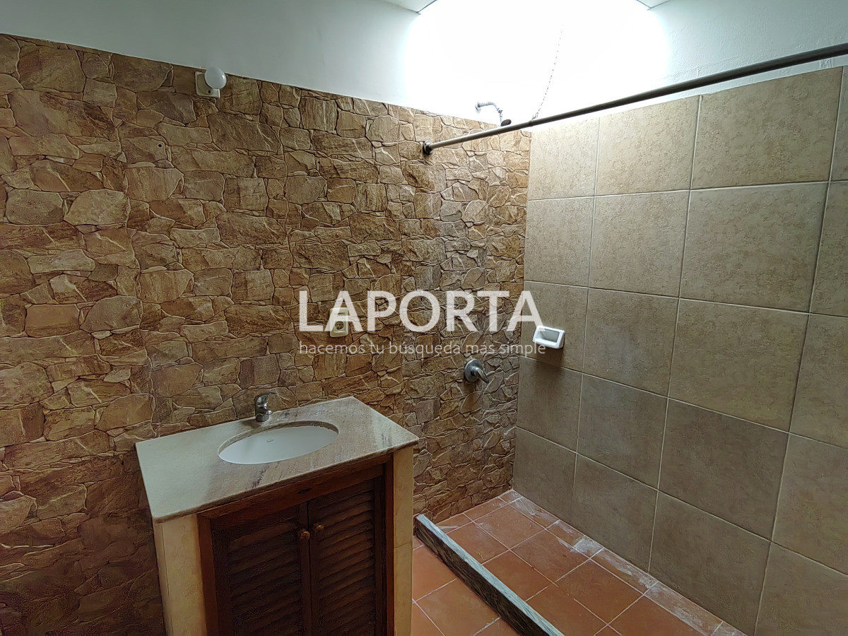 Casa ID.1266/Casa-en-venta-en-zona-Cerro-de-Salto - Casa en venta en zona Cerro de Salto