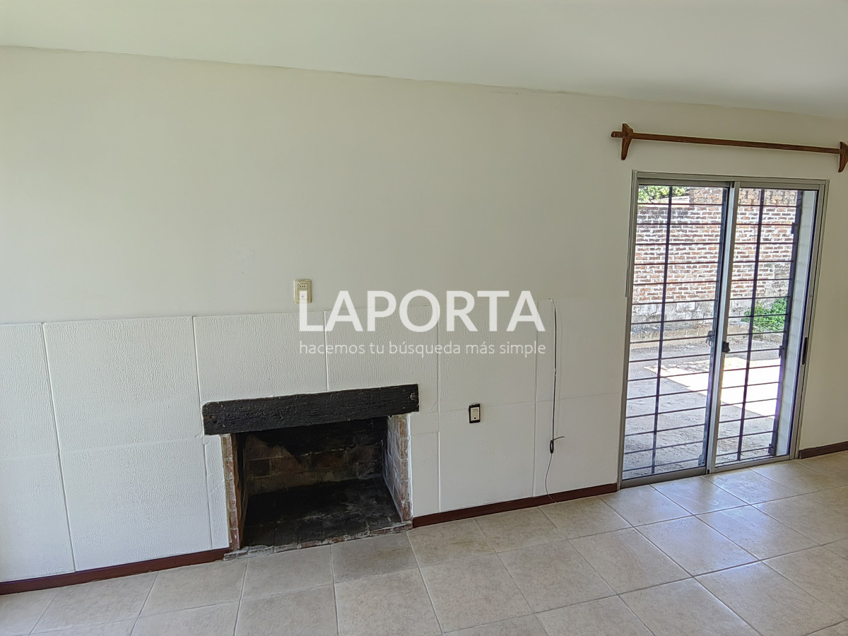 Casa ID.1266/Casa-en-venta-en-zona-Cerro-de-Salto - Casa en venta en zona Cerro de Salto