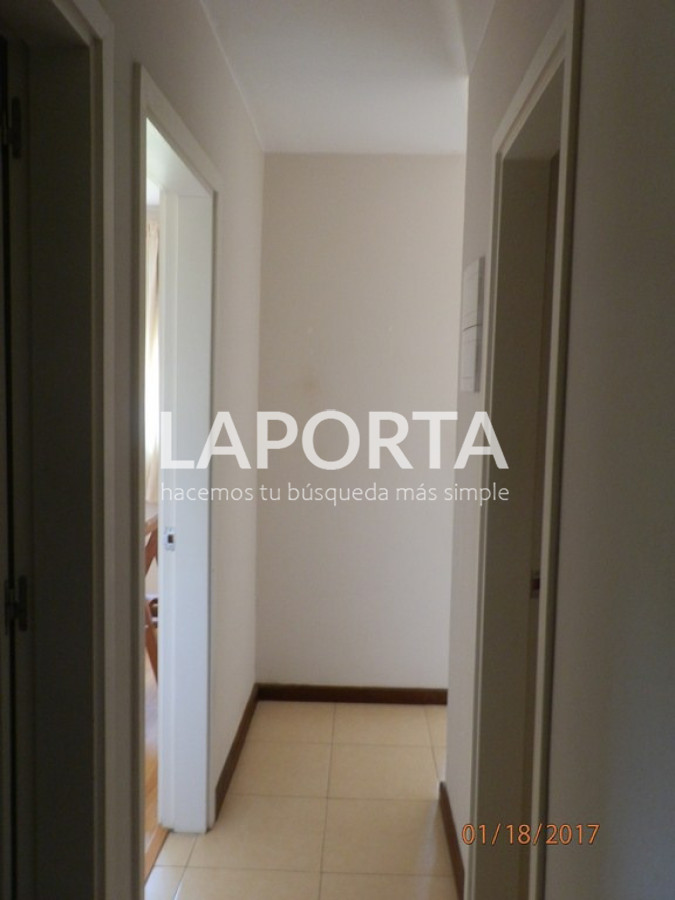 Casa ID.1500/Casa-en-venta-en-complejo-Aires-del-Laurel - Casa en venta en complejo Aires del Laurel