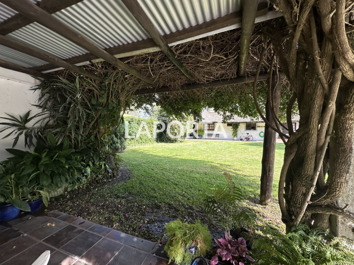 Casa ID.1662/Casa-en-venta-en-Punta-del-Este - Casa en venta en Punta del Este