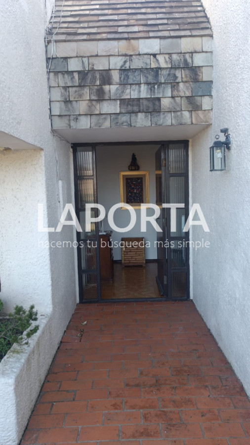 Casa ID.971/Alquiler-temporario-de-casa-en-la-Barra-de-Maldonado-a-pasos-de-la-playa- - Alquiler temporario de  casa en la Barra de Maldonado a pasos de la playa 