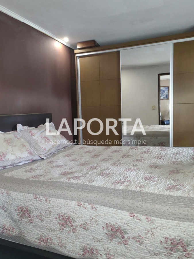 Casa ID.2237/Casa-comoda-con-cochera-en-zona-Sur - Casa comoda con cochera en zona Sur