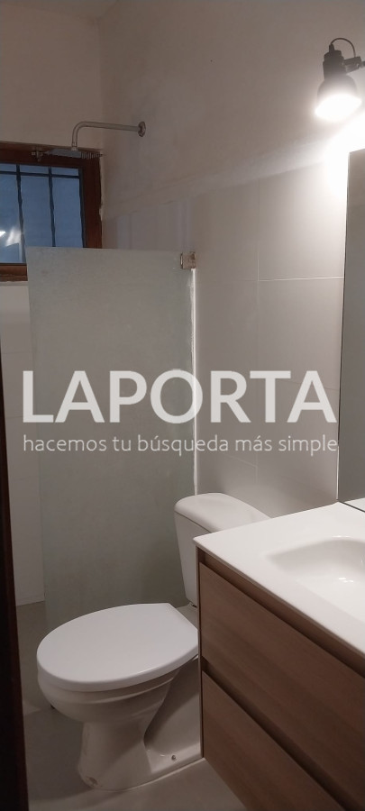 Casa ID.1123/Alquiler-de-casa-tres-dormitorios-en-calle-Los-Suspiros-y-el-Mar- - Alquiler de casa tres dormitorios en calle Los Suspiros y el Mar 