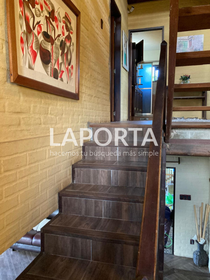 Casa ID.1796/Chalet-en-Venta-en-Salto - Chalet en Venta en Salto