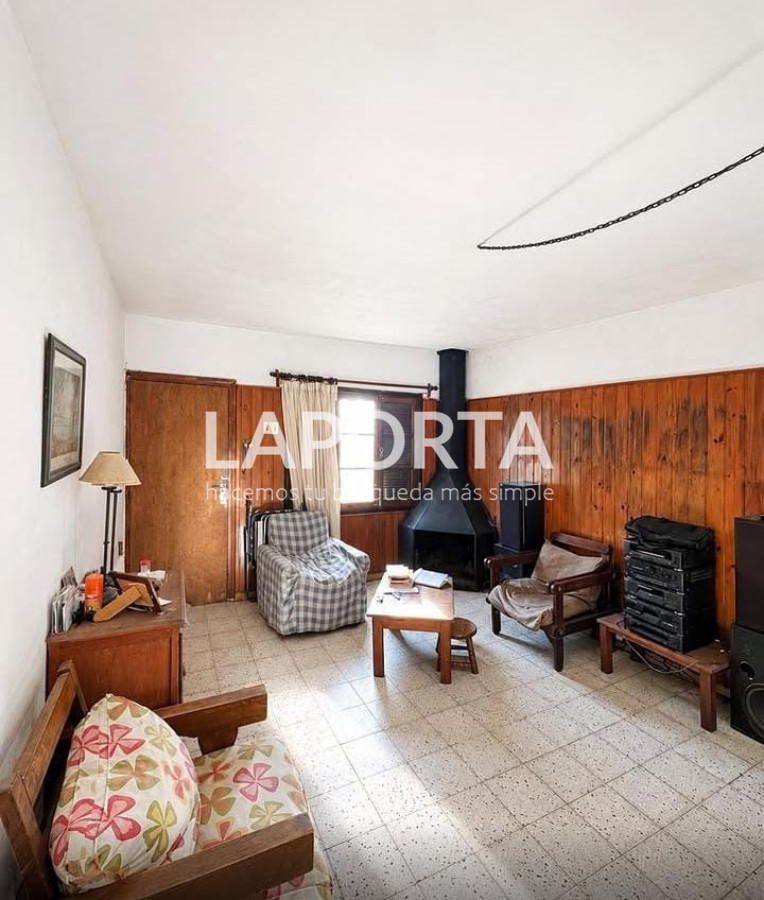 Casa ID.2124/Casa-en-venta-a-pocas-cuadras-del-centro,-Salto. - Casa en venta a pocas cuadras del centro, Salto.