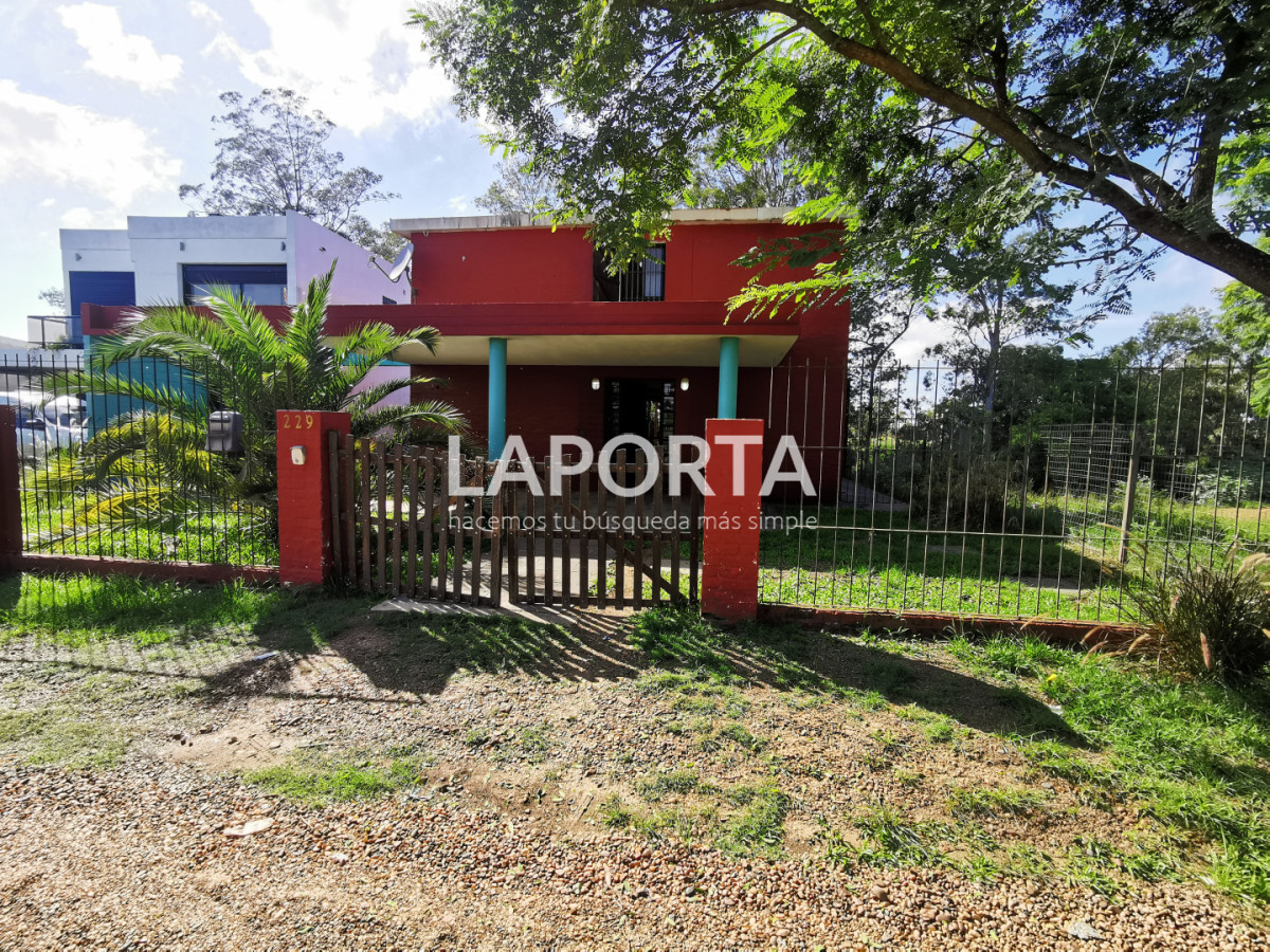 Casa ID.2140/Muy-linda-casa-de-3-dormitorios - Muy linda casa de 3 dormitorios