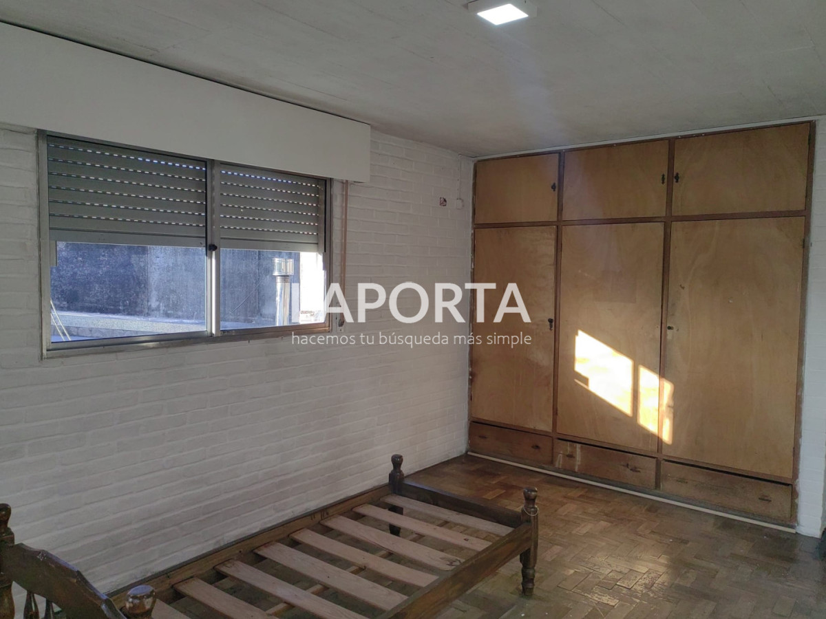 Casa ID.1902/Casa-con-garaje-en-pleno-centro - Casa con garaje en pleno centro