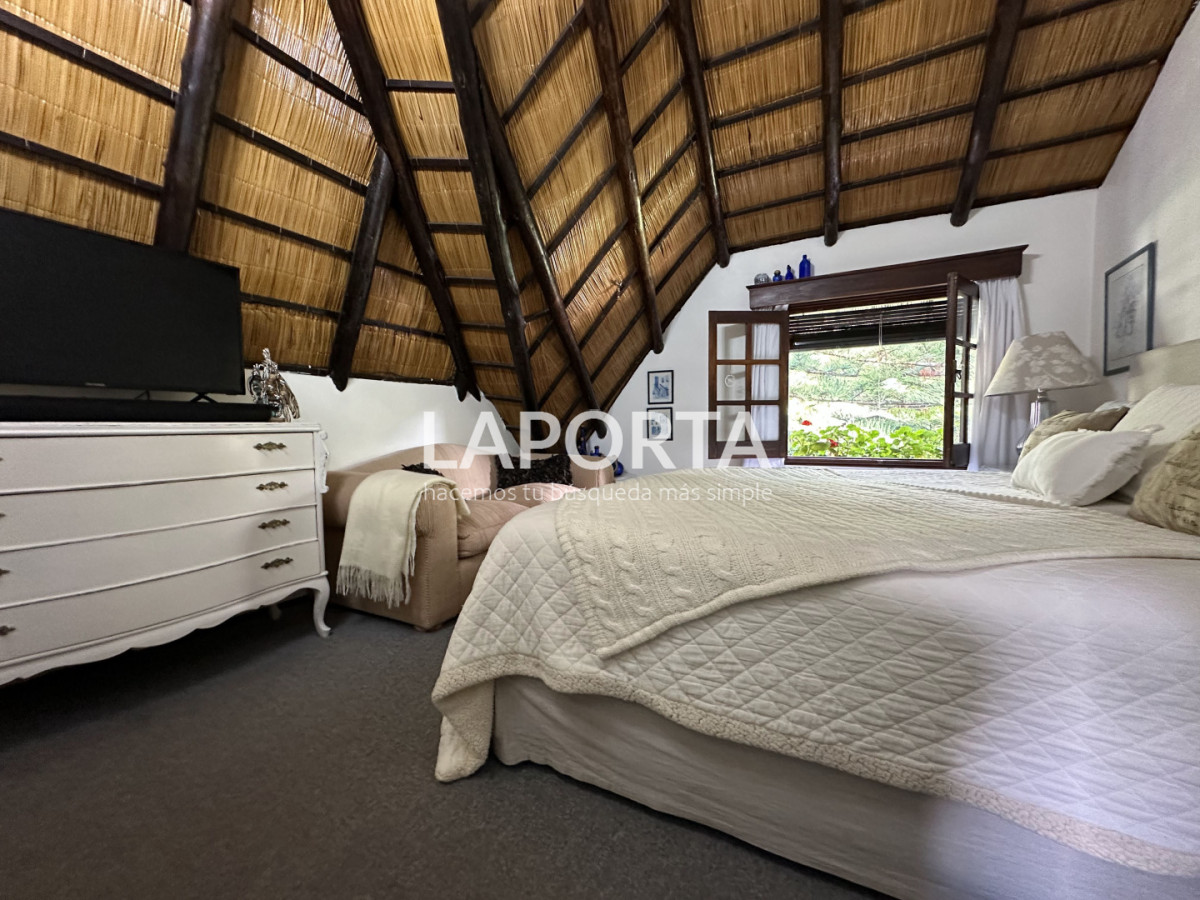 Casa ID.1662/Casa-en-venta-en-Punta-del-Este - Casa en venta en Punta del Este