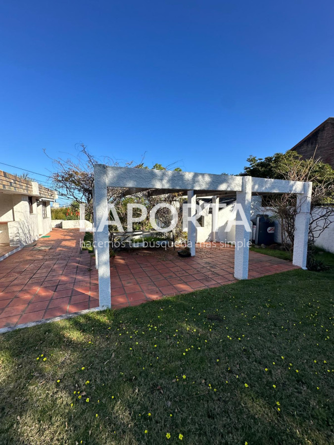 Casa ID.971/Alquiler-temporario-de-casa-en-la-Barra-de-Maldonado-a-pasos-de-la-playa- - Alquiler temporario de  casa en la Barra de Maldonado a pasos de la playa 