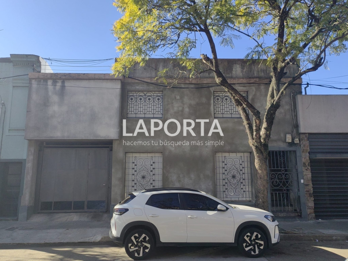 Casa ID.1915/Casa-amplia-en-alquiler-en-pleno-centro - Casa amplia en alquiler en pleno centro
