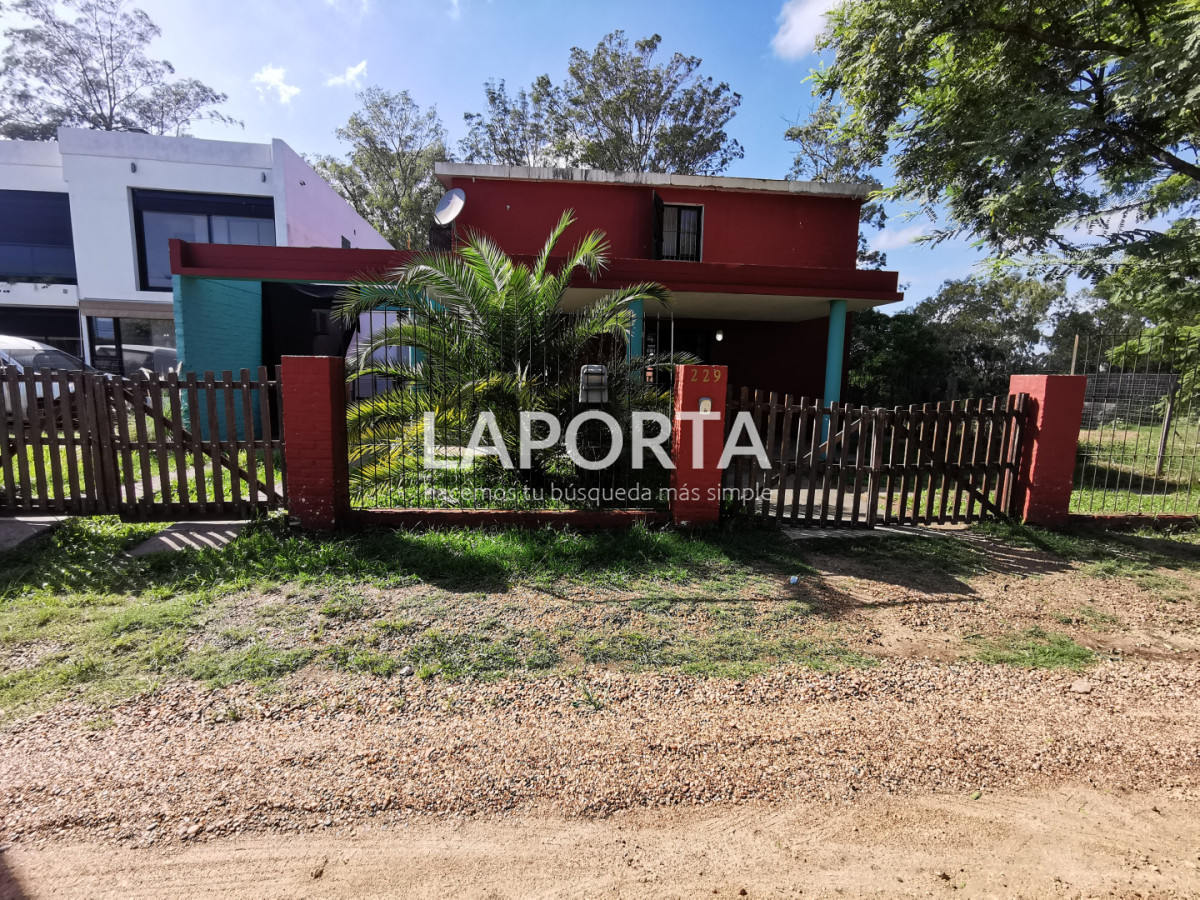 Casa ID.2140/Muy-linda-casa-de-3-dormitorios - Muy linda casa de 3 dormitorios