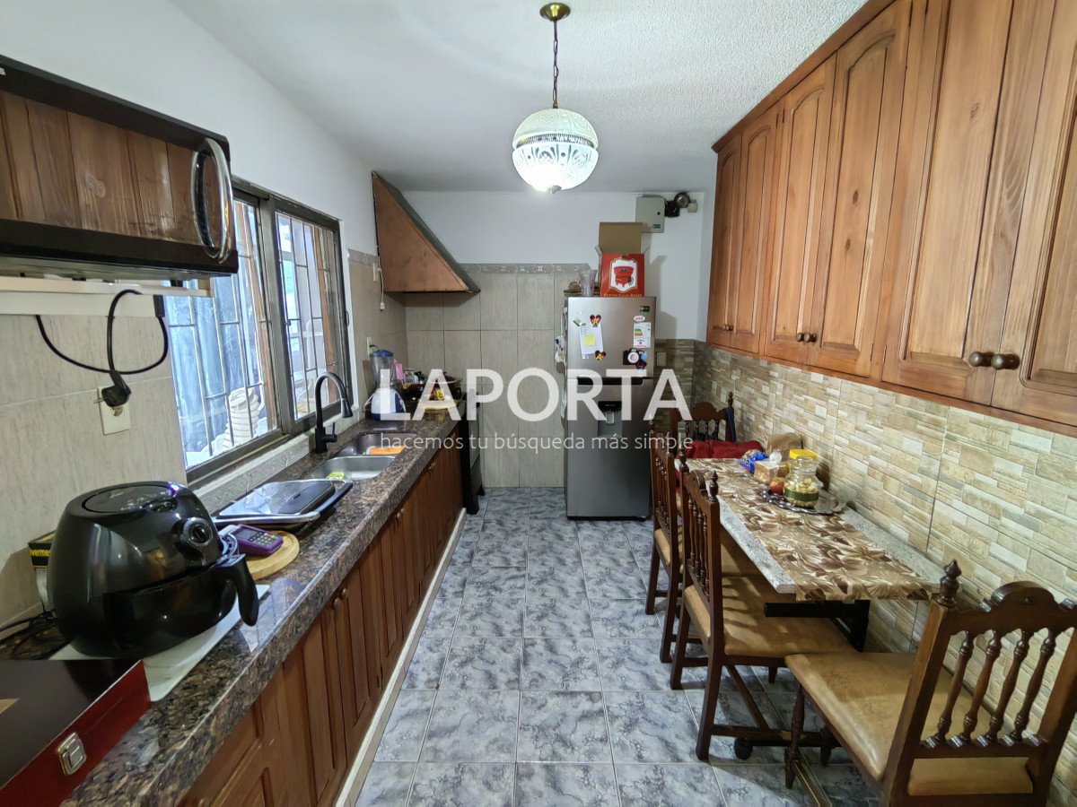 Casa ID.1196/Casa-en-venta-en-zona-Este,-Salto - Casa en venta en zona Este, Salto