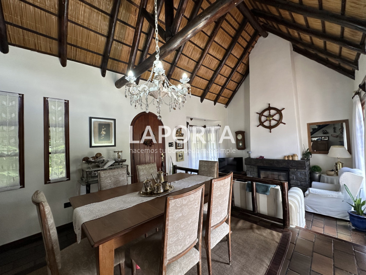 Casa ID.1662/Casa-en-venta-en-Punta-del-Este - Casa en venta en Punta del Este