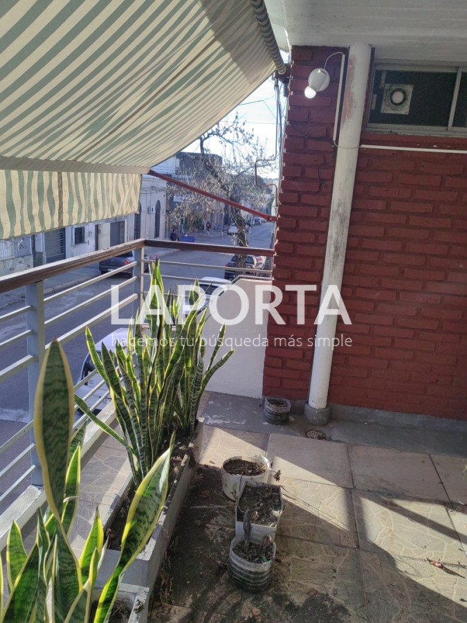 Casa ID.1902/Casa-con-garaje-en-pleno-centro - Casa con garaje en pleno centro