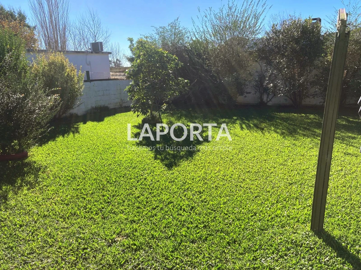 Casa ID.560/¡Descubre-Tu-Nuevo-Hogar-en-El-Tesoro,-Maldonado! - ¡Descubre Tu Nuevo Hogar en El Tesoro, Maldonado!