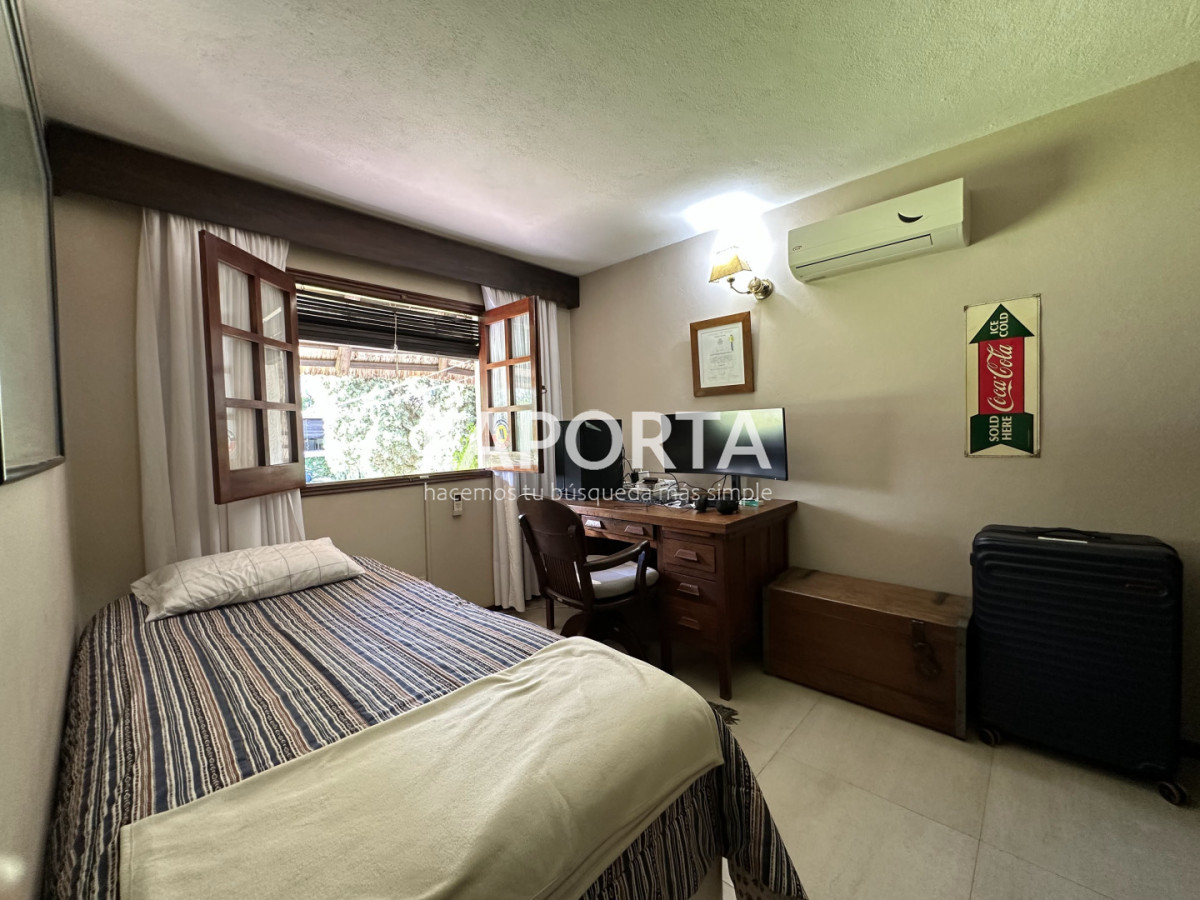 Casa ID.1662/Casa-en-venta-en-Punta-del-Este - Casa en venta en Punta del Este