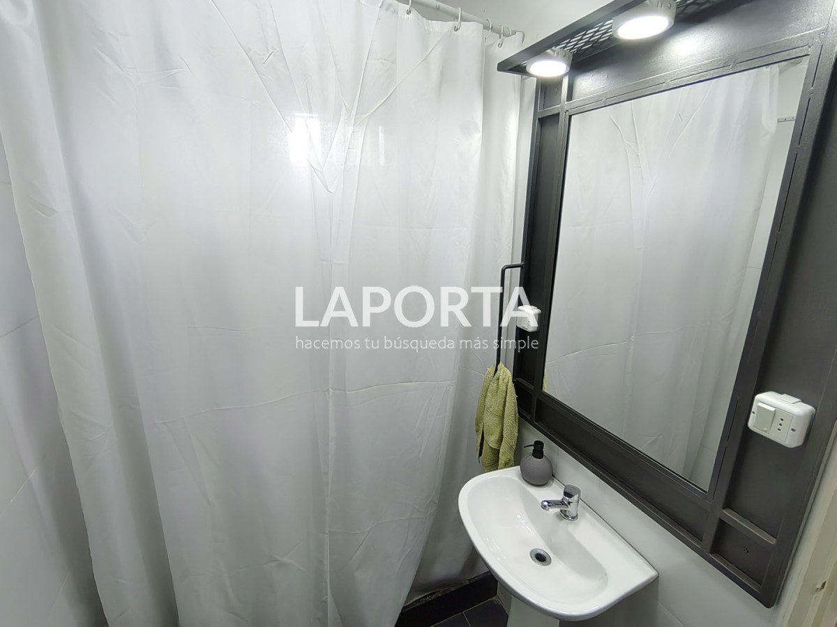 Casa ID.1331/Casa-en-venta-en-el-centro-de-Salto. - Casa en venta en el centro de Salto.