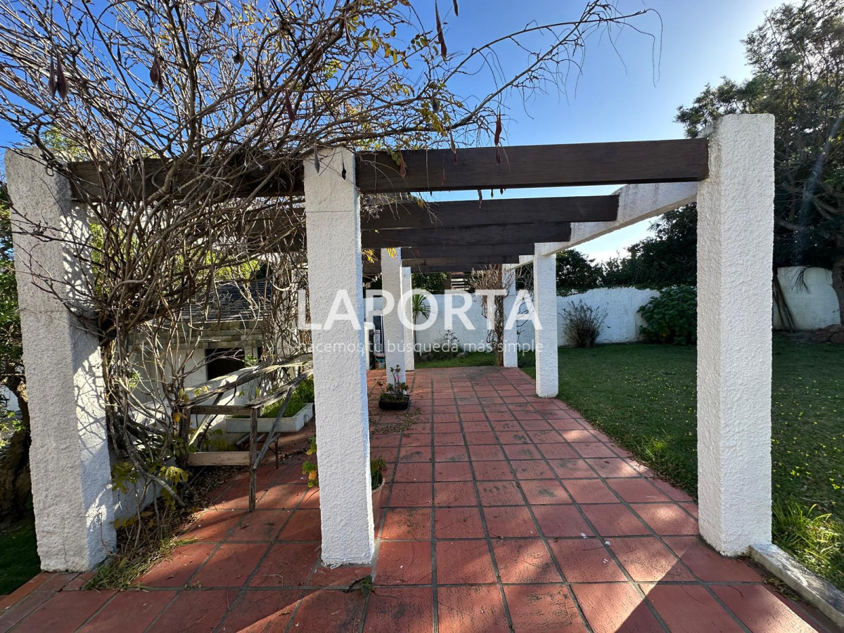 Casa ID.971/Alquiler-temporario-de-casa-en-la-Barra-de-Maldonado-a-pasos-de-la-playa- - Alquiler temporario de  casa en la Barra de Maldonado a pasos de la playa 