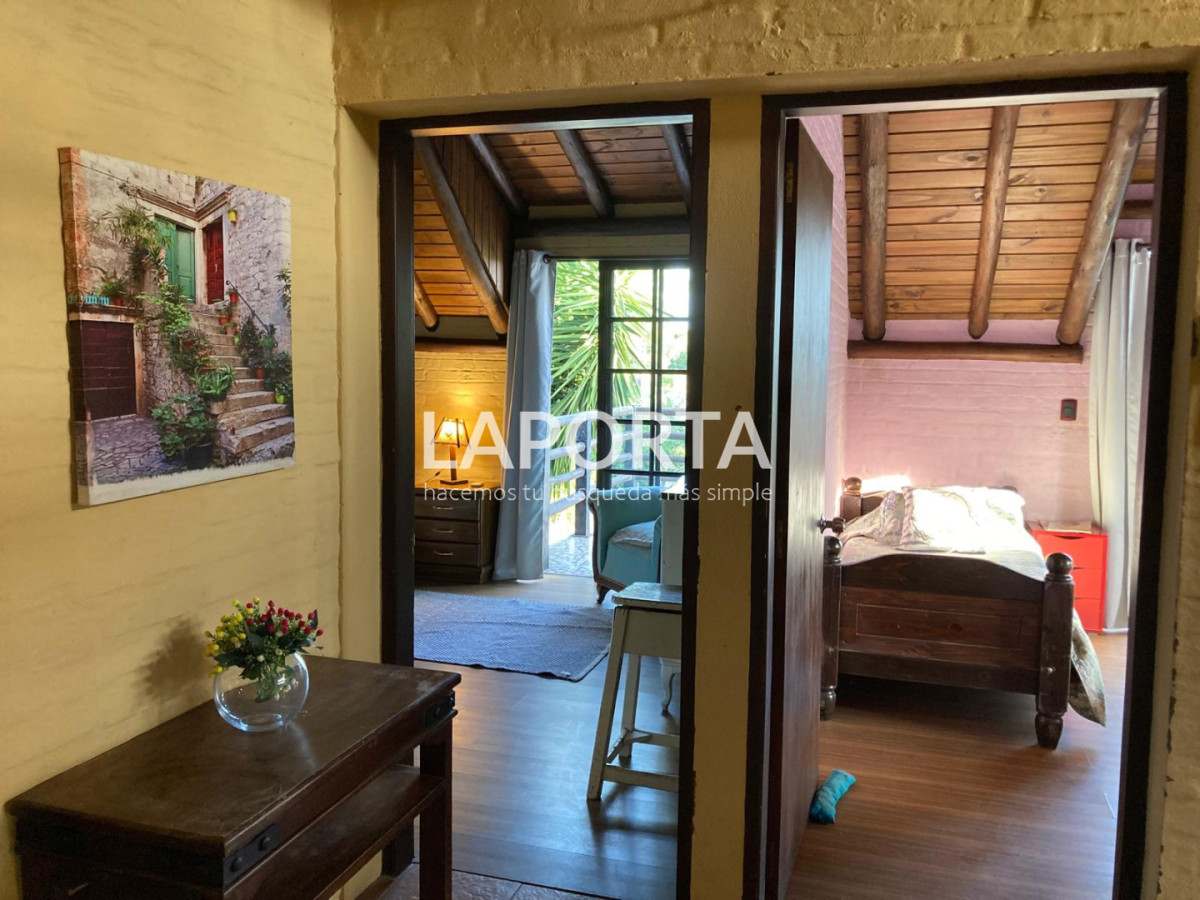 Casa ID.1796/Chalet-en-Venta-en-Salto - Chalet en Venta en Salto