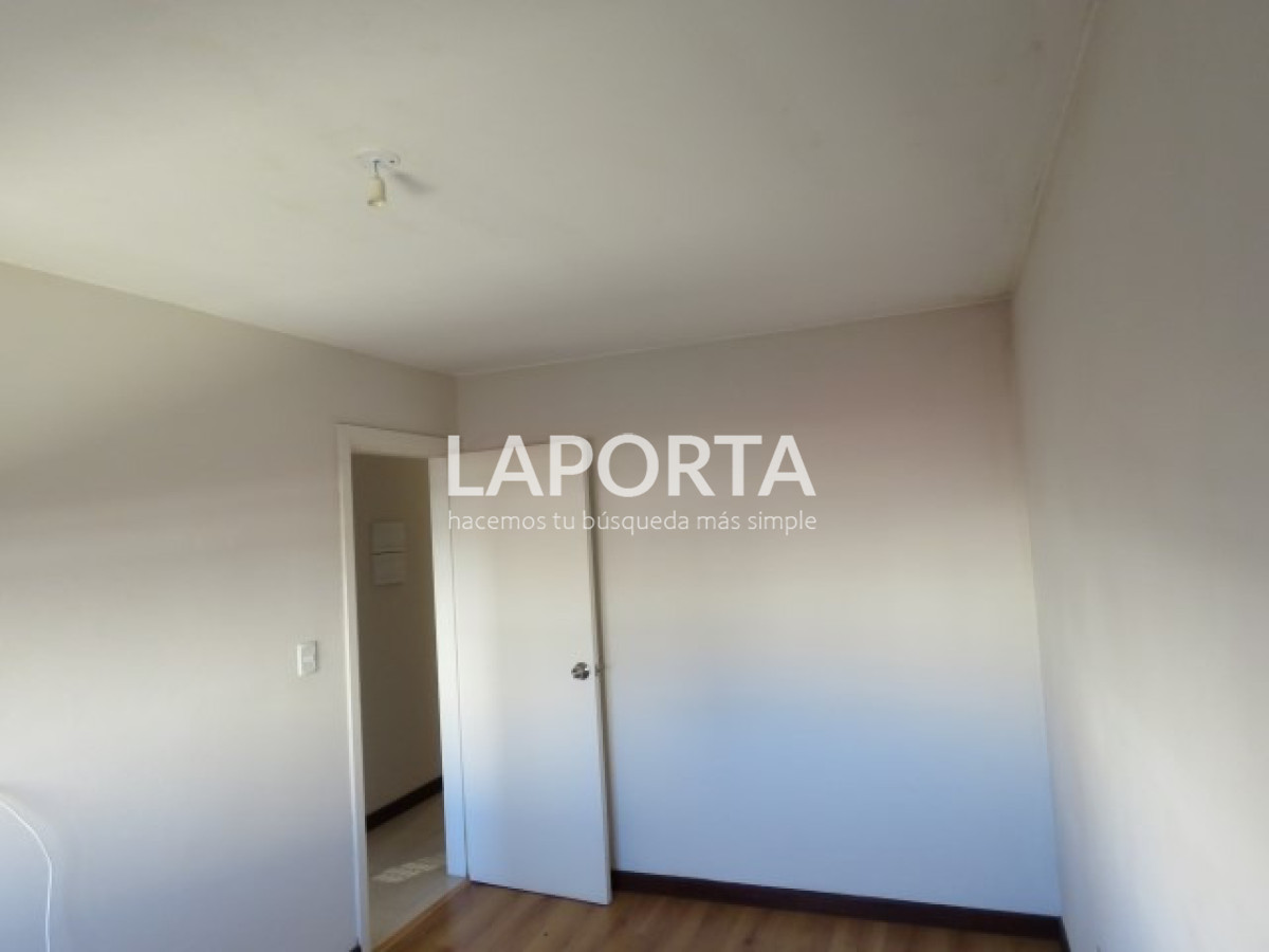 Casa ID.2016/Casa-en-alquiler-en-el-cerro - Casa  en alquiler en el cerro