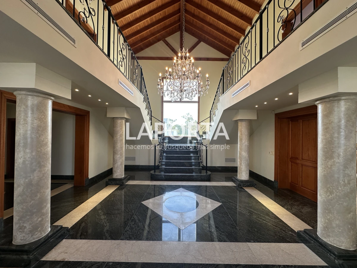 Casa ID.872/Mansion-en-playa-mansa - Mansion en playa mansa