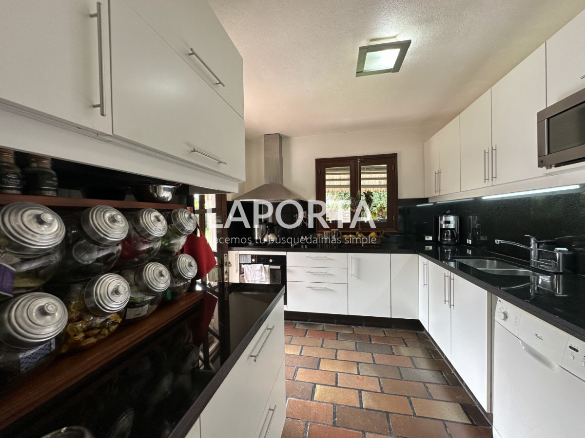 Casa ID.1662/Casa-en-venta-en-Punta-del-Este - Casa en venta en Punta del Este