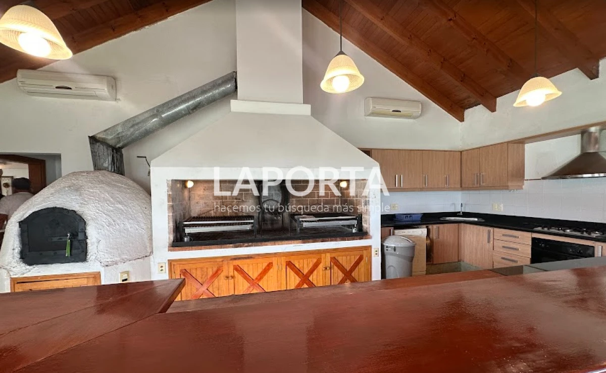 Casa ID.872/Mansion-en-playa-mansa - Mansion en playa mansa