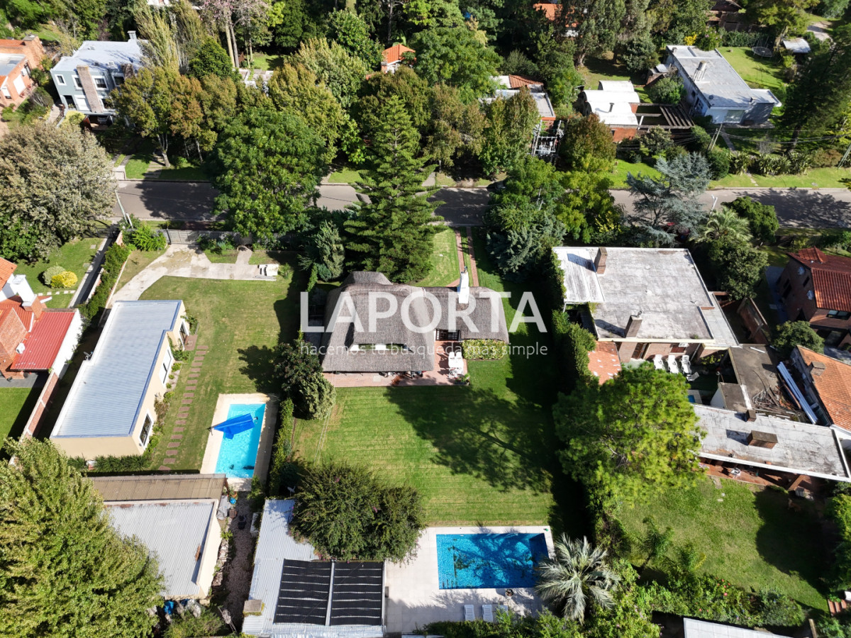 Casa ID.1662/Casa-en-venta-en-Punta-del-Este - Casa en venta en Punta del Este