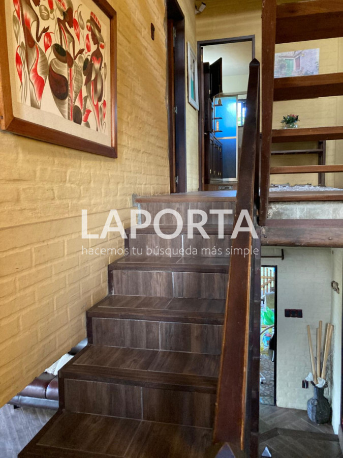 Casa ID.1796/Chalet-en-Venta-en-Salto - Chalet en Venta en Salto
