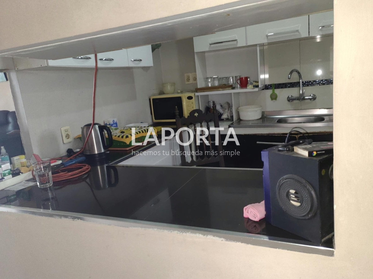 Casa ID.2237/Casa-comoda-con-cochera-en-zona-Sur - Casa comoda con cochera en zona Sur