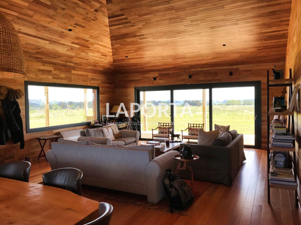 Casa ID.414/Hermosa-casa-en-venta-en-Hoyo-19-Golf-de-la-Barra - Hermosa casa en venta en Hoyo 19 Golf de la Barra