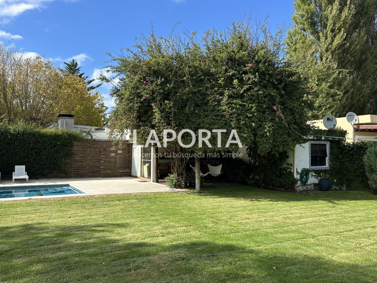 Casa ID.1662/Casa-en-venta-en-Punta-del-Este - Casa en venta en Punta del Este