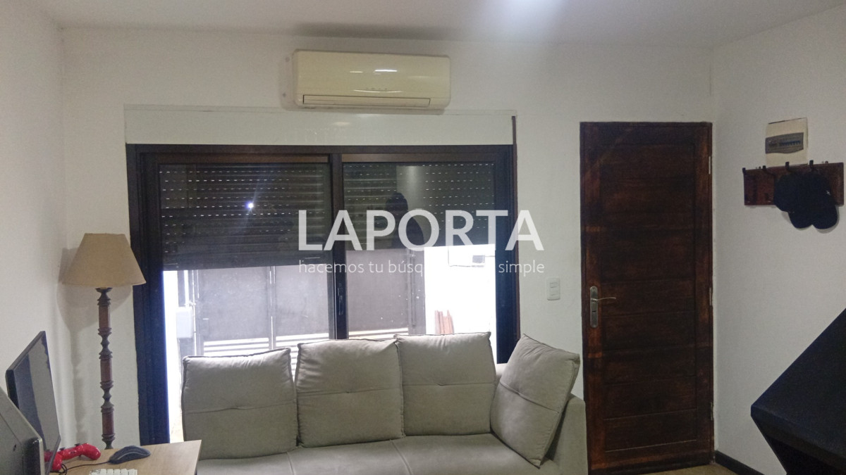Casa ID.2055/Apartamento-en-pleno-Centro-con-cochera - Apartamento en pleno Centro con cochera