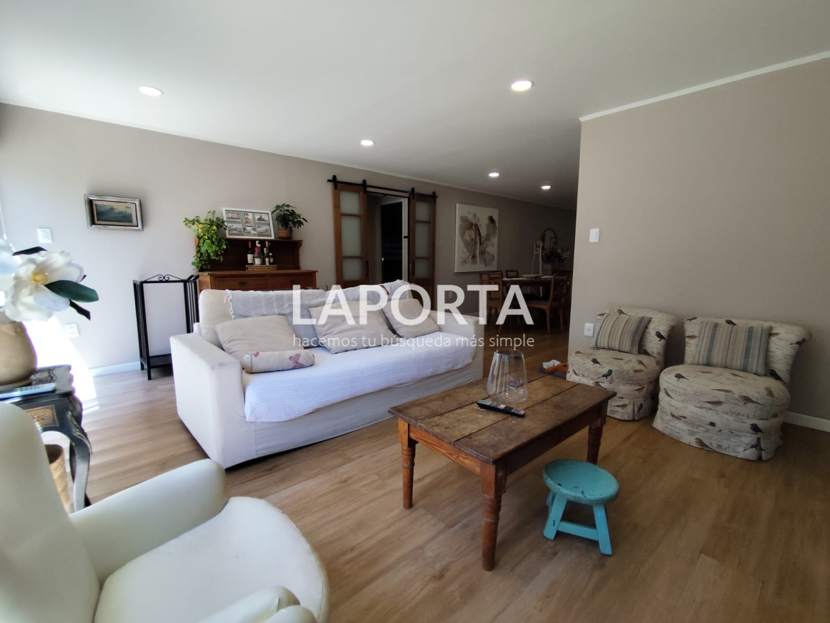 Casa ID.606/Casa-en-Venta--B°-Federico-Moreira:-Tu-Hogar-Ideal-en-una-Zona-de-Crecimiento - Casa en Venta – B° Federico Moreira: Tu Hogar Ideal en una Zona de Crecimiento