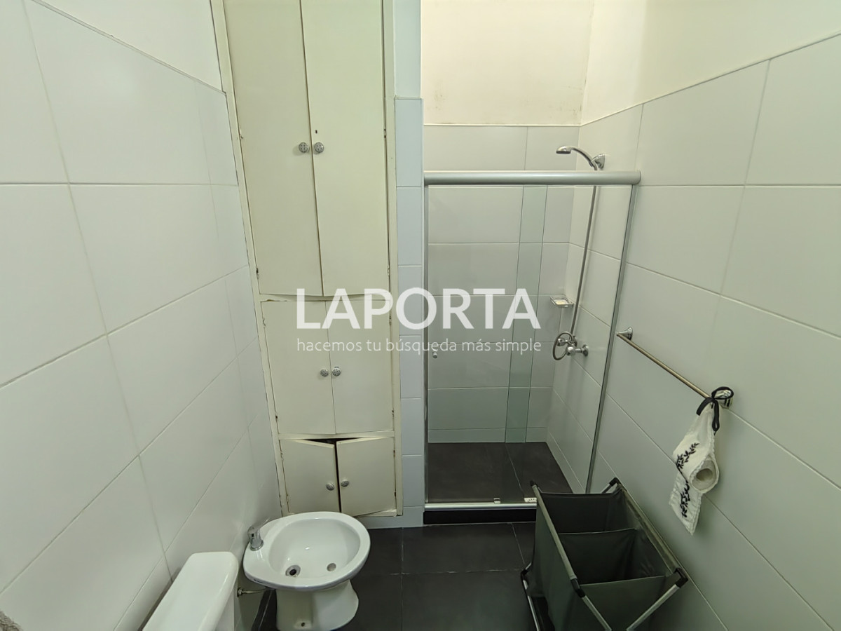Casa ID.1331/Casa-en-venta-en-el-centro-de-Salto. - Casa en venta en el centro de Salto.
