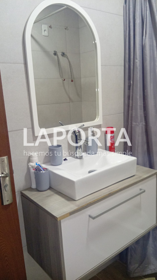 Casa ID.2055/Apartamento-en-pleno-Centro-con-cochera - Apartamento en pleno Centro con cochera