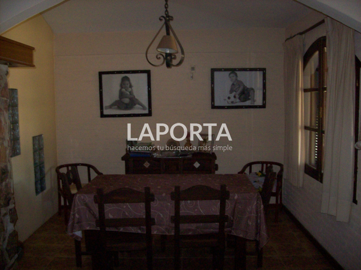 Casa ID.1850/Casa-en-venta-en-Balneario-Salinas- - Casa en venta en Balneario Salinas 