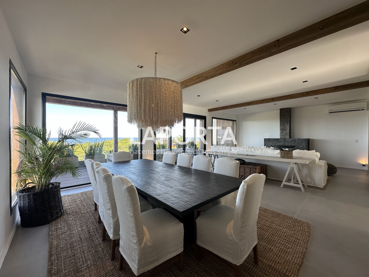 Casa ID.947/Se-vende-esta-propiedad-de-4-dormitorios-a-estrenar-en-Manantiales- - Se vende esta propiedad de 4 dormitorios a estrenar en Manantiales 