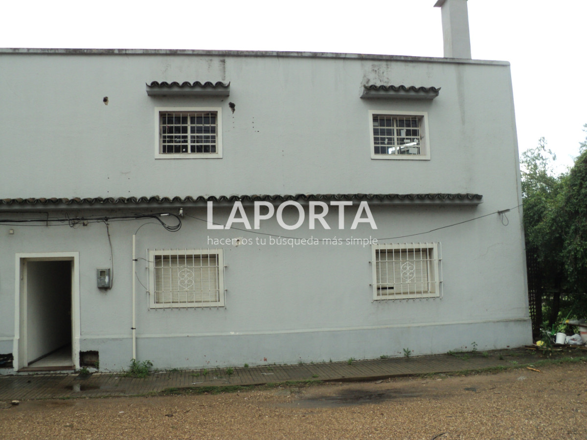 Casa ID.1778/Casa-de-3dormitorios-en-alquiler-zona-Shopping - Casa de 3dormitorios en alquiler zona Shopping